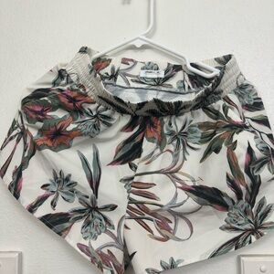 O'Neill Tropical Leaf Print Fabric